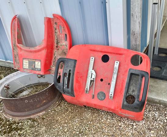 Simplicity seat pan and floor pan 1