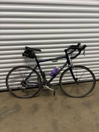 Trek Pilot 5.2 OCLV Full Carbon Road Bike 1