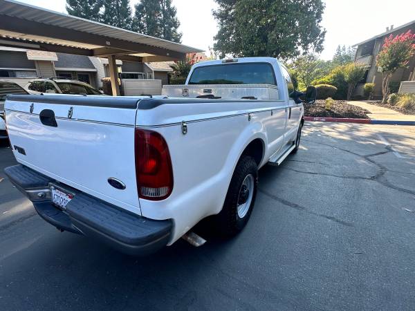 Ford 250 65k millas originales - $9,80063619528511233122