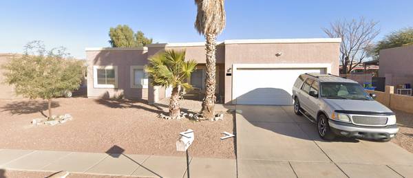 4 Bd/2Ba 2 Car Garage $1,700 1