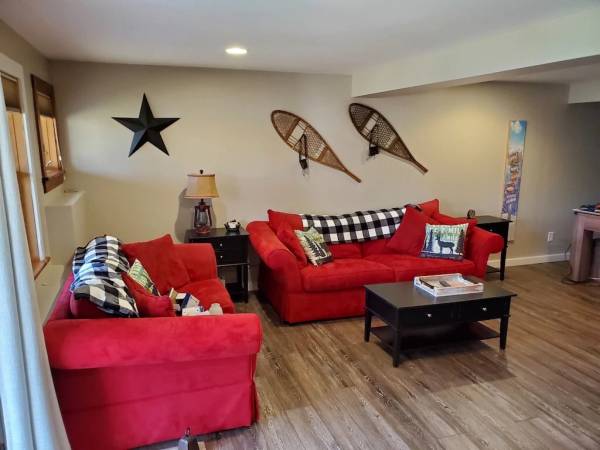 $1 / 3br - 3 dormitorios, 3 baños, capacidad para 8 personas. (Ludlow)63073898488193122