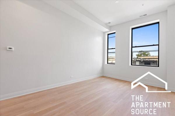 $1,925 / 800ft2 - Exclusive Modern Apartment - Famously MTV’s Real World (Wicker Park)63898732370562123