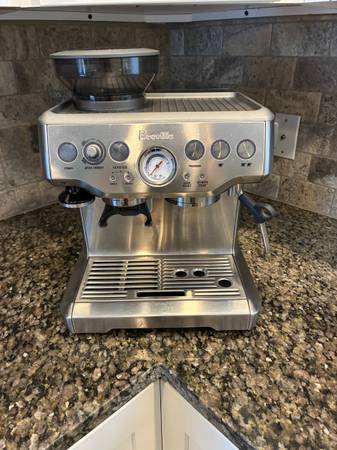 Breville Barista Express 1