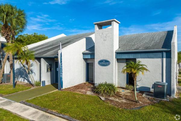 $1,920 / 3br - 1397ft2 - Balcony or Patio, Easy Access to Shopping, Laundry Facility63991224566659123