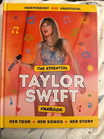 Taylor Swift Fanbook 1