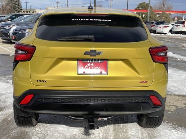 2024 Chevy Chevrolet Trax 1RS suv Nitro Yellow Metallic - $21,800 (CALL 720-504-5918 FOR E-PRICE)63612320961155123
