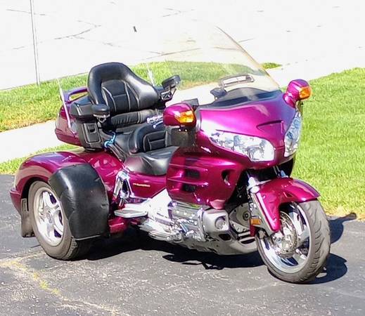 Beautiful 2004 Honda GL1800 Trike