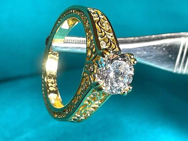 Solid 925 Sterling Silver 14K Gold Plated Filigree Clear CZ Ring 1