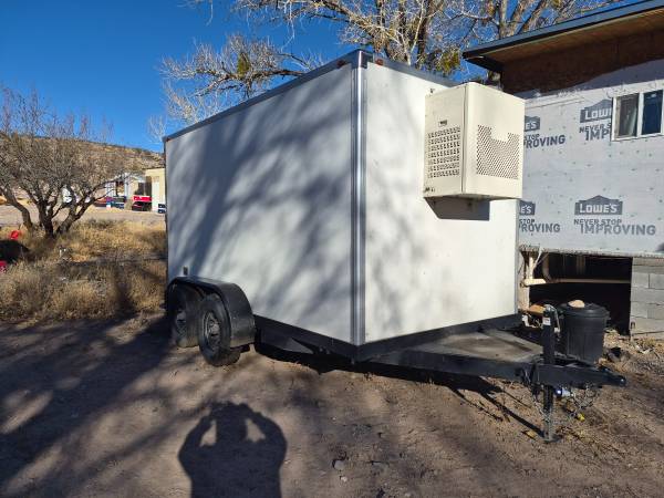 Custom refrigerated 7 'x 12.7' trailer 1