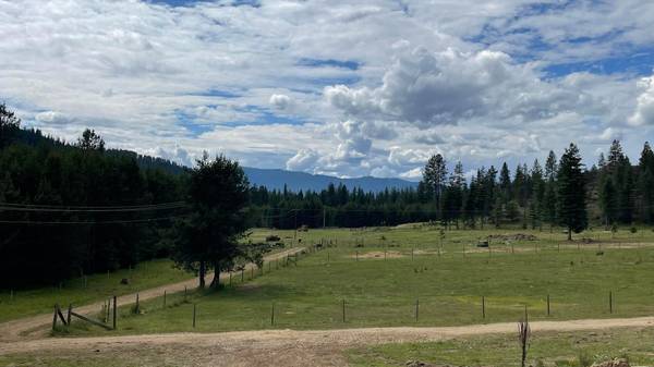 House in the country 1