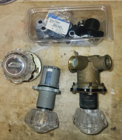 Old Price Pfister tub valves parts 1