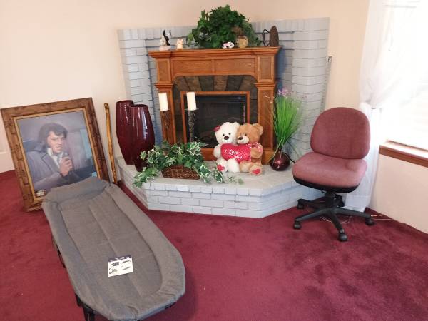 Estate sale 1