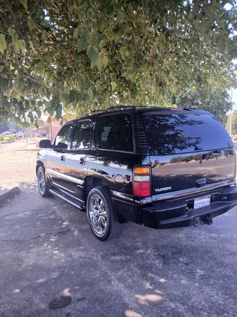 Gmc yukon Denali - $5,900 (milpitas)63624193165057123