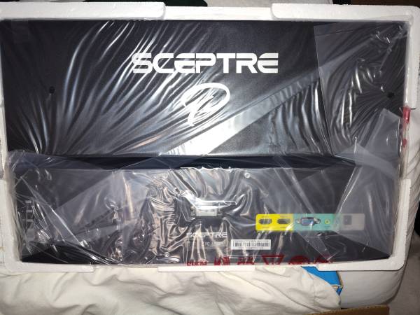 Monitor Sceptre IPS de 22" con parlantes integrados y cable HDMI - $60 (Merced)62972002572419124