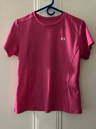 UNDER ARMOUR Raspberry  Fitted  SHIRT 1