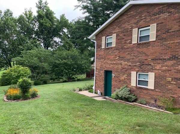 $289,000 / 3br - 2038ft2 - 3BR/2 & 1/2BA Gem in Milton FSBO $289,000 (Milton)63989521135875124