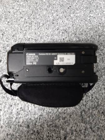 Canon VIXIA HF R70 tested and working well - $10063471187013379121