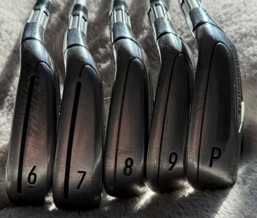 TaylorMade M6 Iron Set 6-PW Used 1