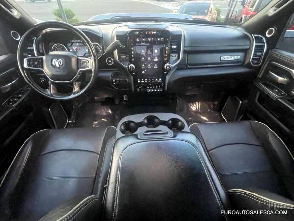 2023 RAM 3500 Laramie 4x4 - Photo 14