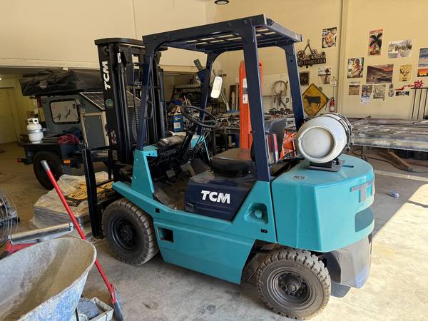 Propane forklift 5000lb 1