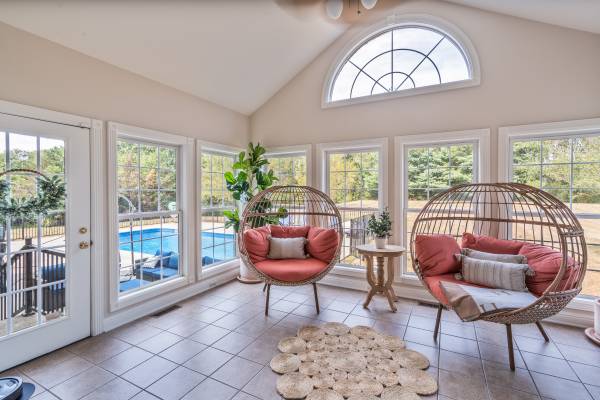 $639,900 / 4br - 3376ft2 - 162 Walnut Ridge Way (Bowling Green)63897515621634121