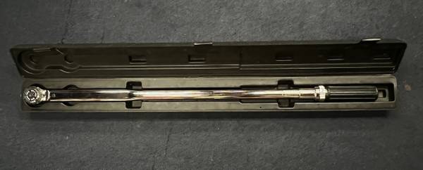 3/4” Torque Wrench 1