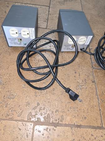 Power Conditioner Voltage Regulator powervar 1