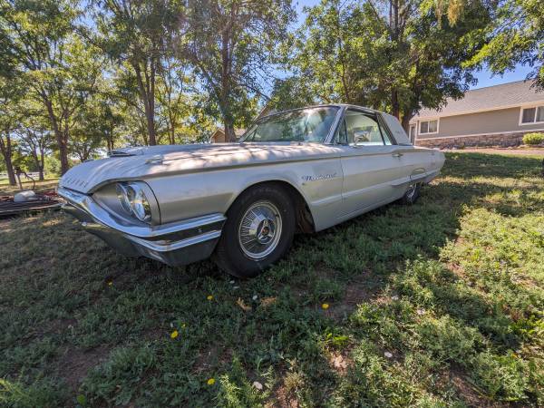1964 Ford Thunderbird 1