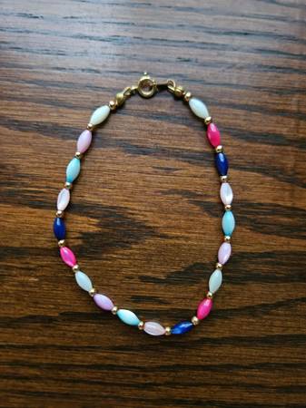 Multi Colored Beaded Bracelet with Gold 1