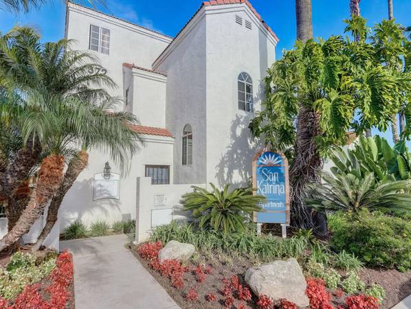 $2,950 / 1br - Close to Beach, One Block from Carlsbad State Beach - See Our 1 Bed (Carlsbad Village)63841344948227123