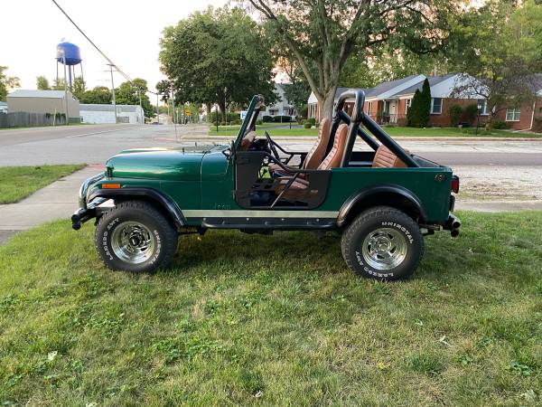 ‘83 CJ-7 Jeep 1