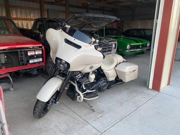 2022 street glide special 1