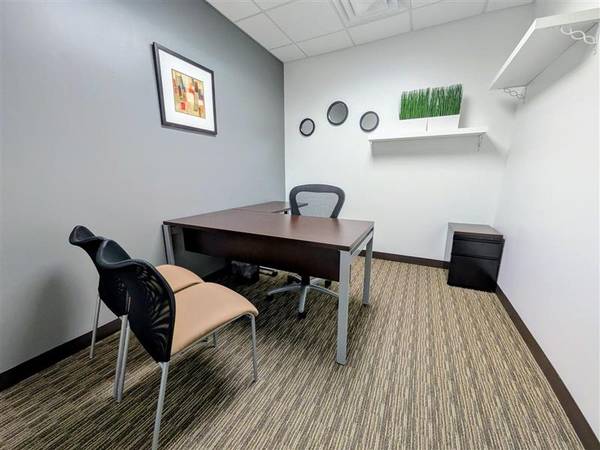 🌼Spring into a New Office at 45th!🌼 1