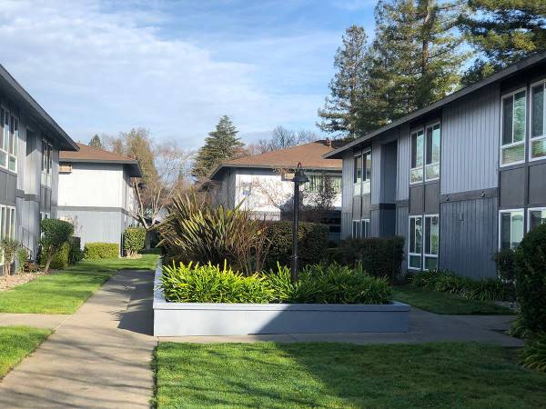 $2,299 / 2br - 930ft2 - Leasing now! Featured Amenity, Private Deck, Updated Interiors (napa county)63834323951491121