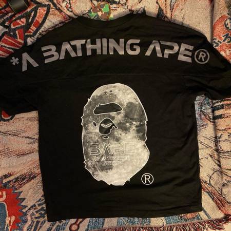 Bape T 1