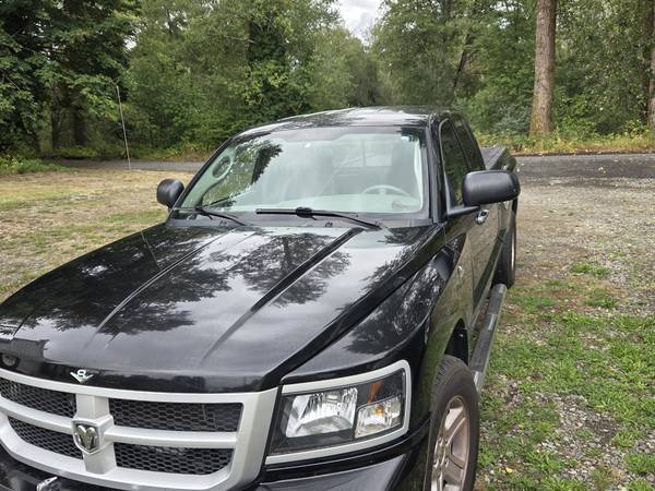 2009 Dodge Dakota - $11,000 (Toledo)63438158317315122