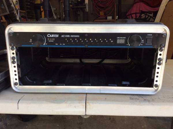 SKB portable rack with power conditioner 1