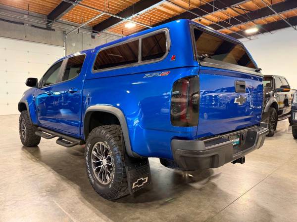 2018 Chevrolet Colorado - Photo 2