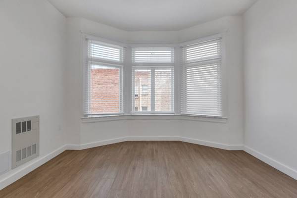 $3,995 / 1br - 490ft2 - CAMINE A LAFAYETTE PARK DESDE PACIFIC HEIGHTS 1BD 1BA CON LAVADORA/SECADORA EN LA UNIDAD (Pacific Heights)63668095472131124