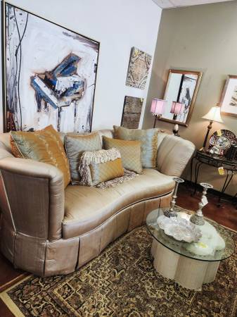 Schnadig Sofa Chaise-101"W-NOW - $399 (3221 Hwy 52W, Suite D, Pelham, AL)63438159112705120