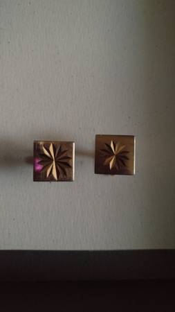 Cuff links 1