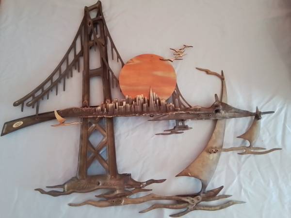 Bijan sculpture of San Francisco. 1