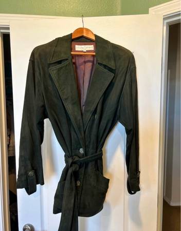 Women’s Coat 1
