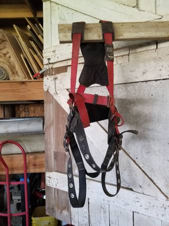 Safety harness/fall protection 1