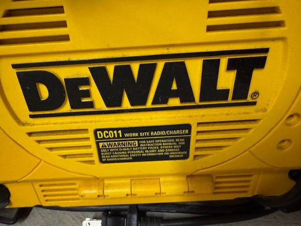 Helpful Automobile Appliances for Peace of Mind. - $25 (Belmont, Ma)63471242911873121