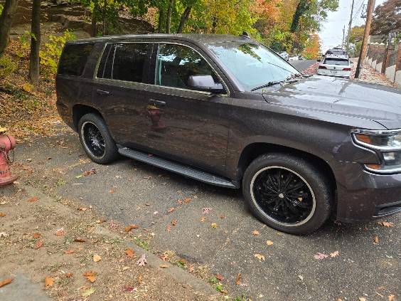 Chevy Tahoe 4 x4- 2018 - $16,300 (Midtown West)63618017820803122