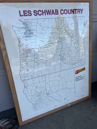 Oak Framed Les Schwab Country Sign 1