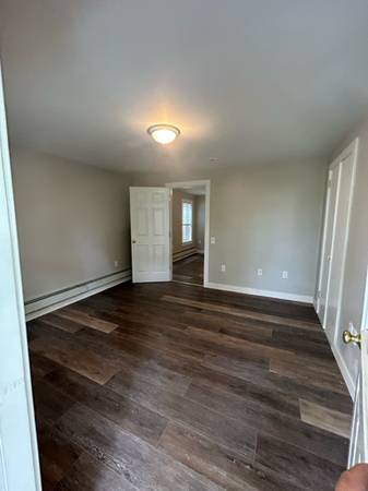 $1,500 / 2br - Apartamento de 2 dormitorios en el 2º piso (Turners Falls)64017047526147123
