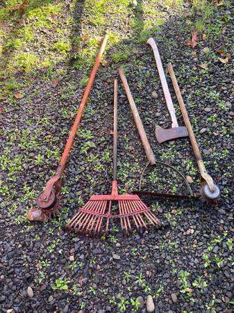 Fee yard tools 1