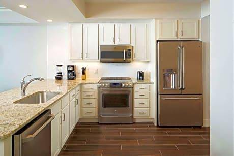 $3,885 / 2br - 1200ft2 - 11-abr al 18-abr de 2026 ¡50 % DE DESCUENTO MUY RARO! UNIDAD COMPLETAMENTE FRENTE AL MAR con BALCÓN (Hilton Head Island)63951149171458124